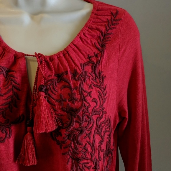 Lucky Knit Tee - black and red